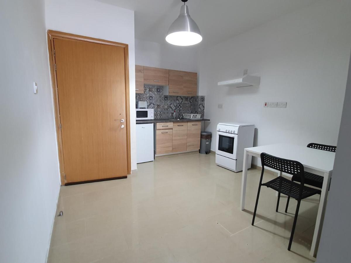 Valentinos Apartments Pafos Dış mekan fotoğraf