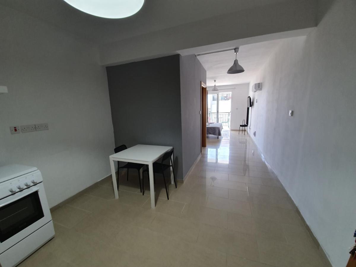 Valentinos Apartments Pafos Dış mekan fotoğraf