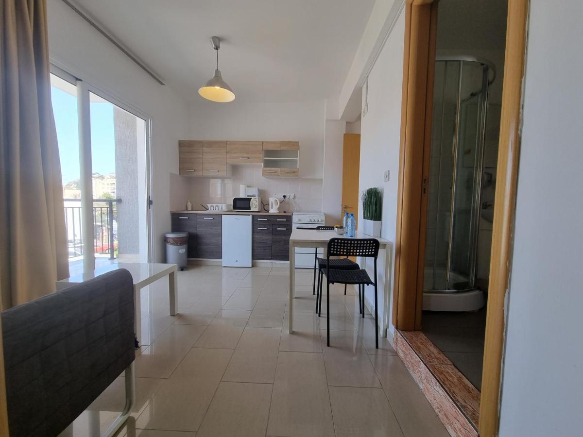 Valentinos Apartments Pafos Dış mekan fotoğraf