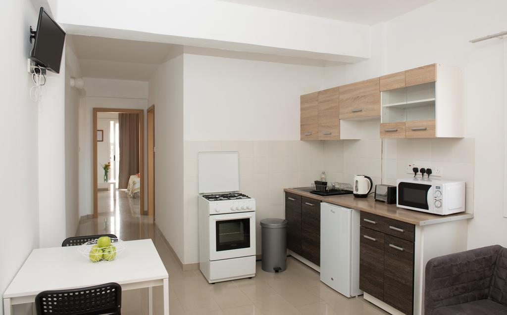 Valentinos Apartments Pafos Dış mekan fotoğraf