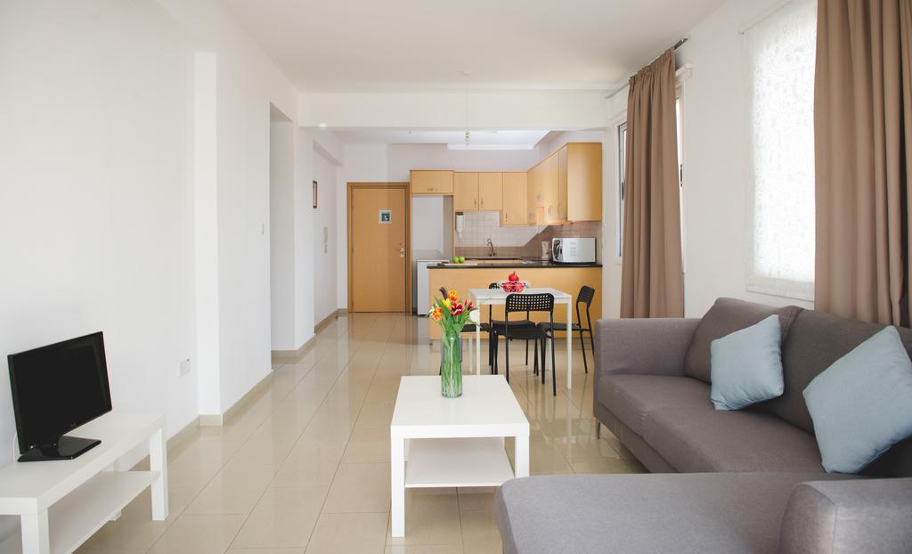 Valentinos Apartments Pafos Dış mekan fotoğraf