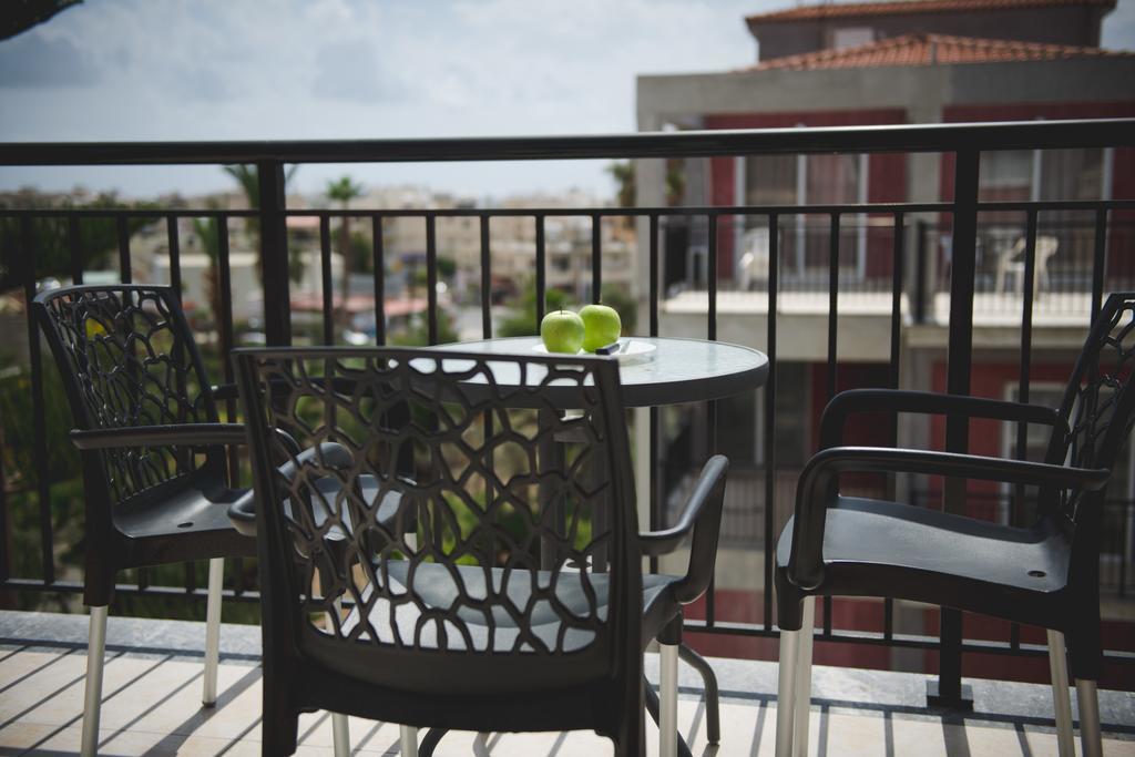 Valentinos Apartments Pafos Dış mekan fotoğraf