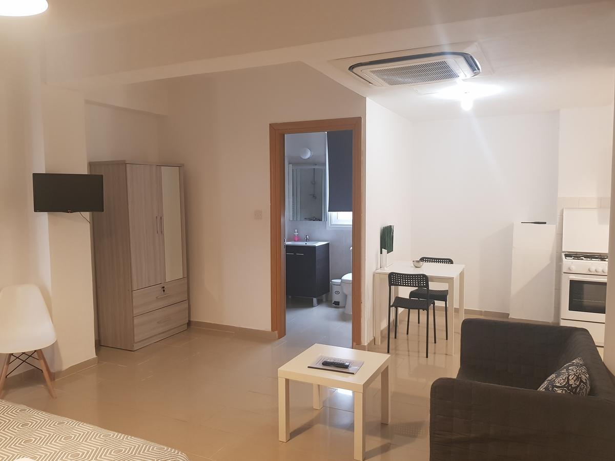 Valentinos Apartments Pafos Dış mekan fotoğraf