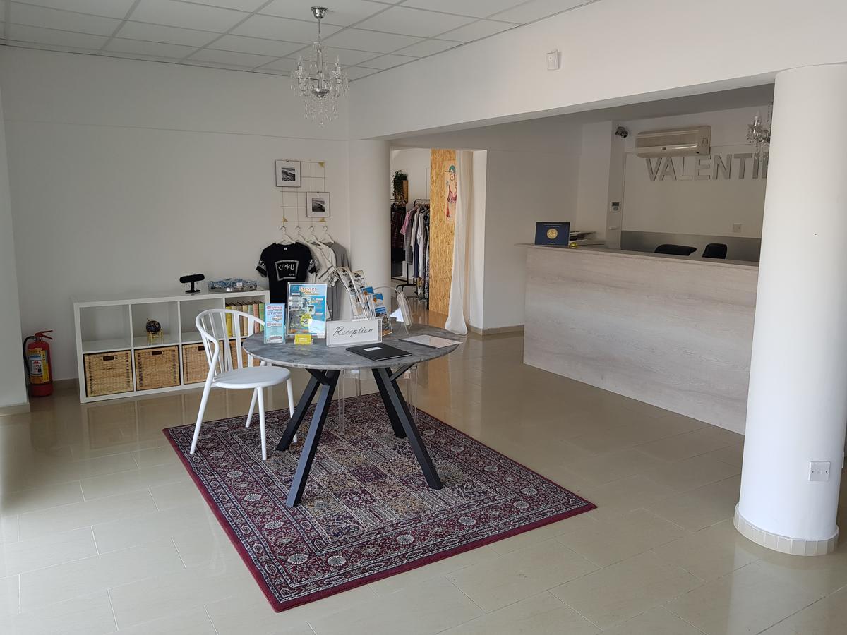 Valentinos Apartments Pafos Dış mekan fotoğraf