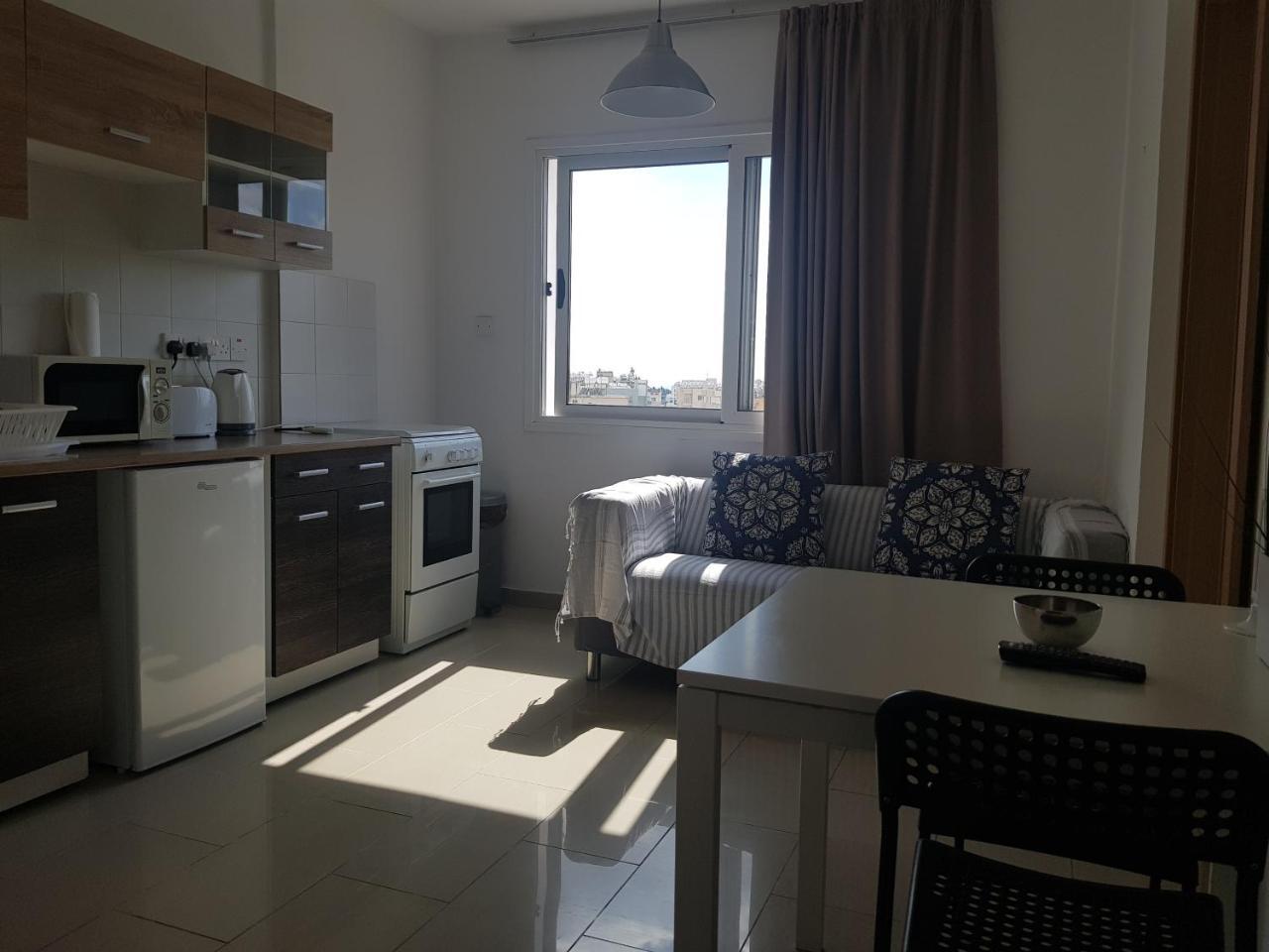 Valentinos Apartments Pafos Dış mekan fotoğraf