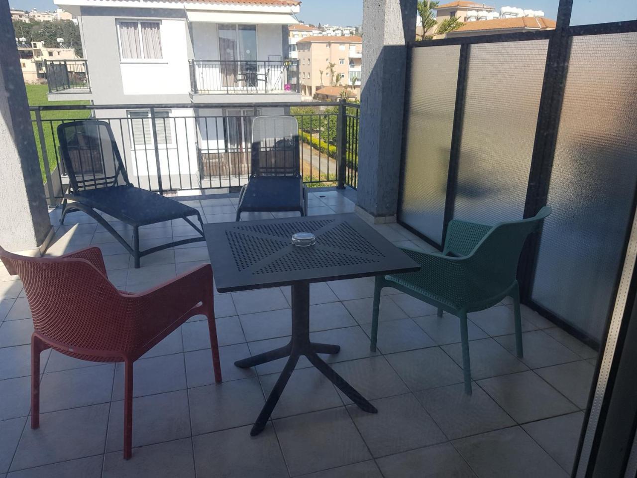 Valentinos Apartments Pafos Dış mekan fotoğraf