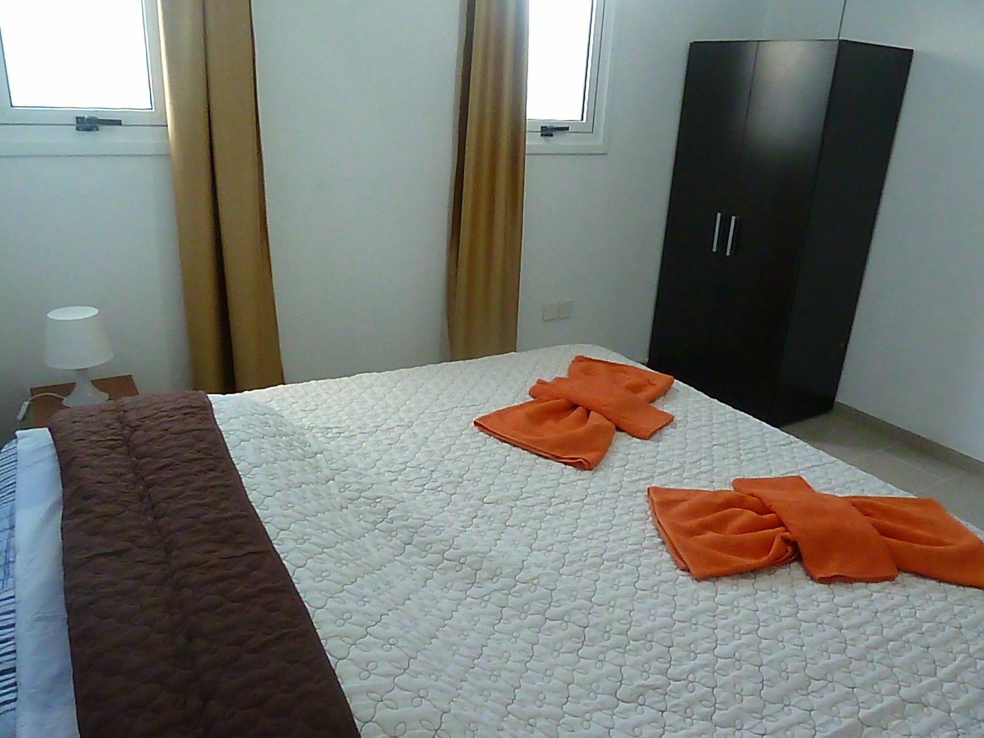 Valentinos Apartments Pafos Dış mekan fotoğraf